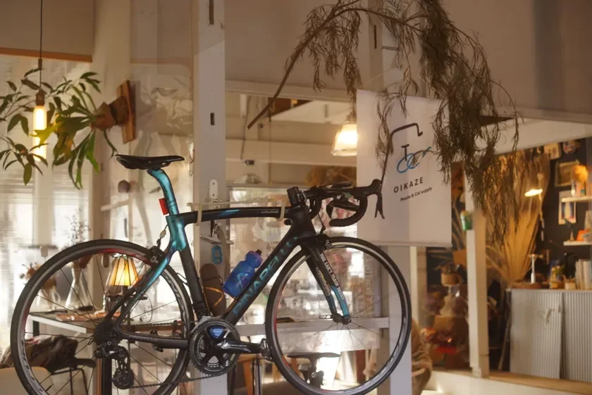 OIKAZE BIKE WITH COFFEE