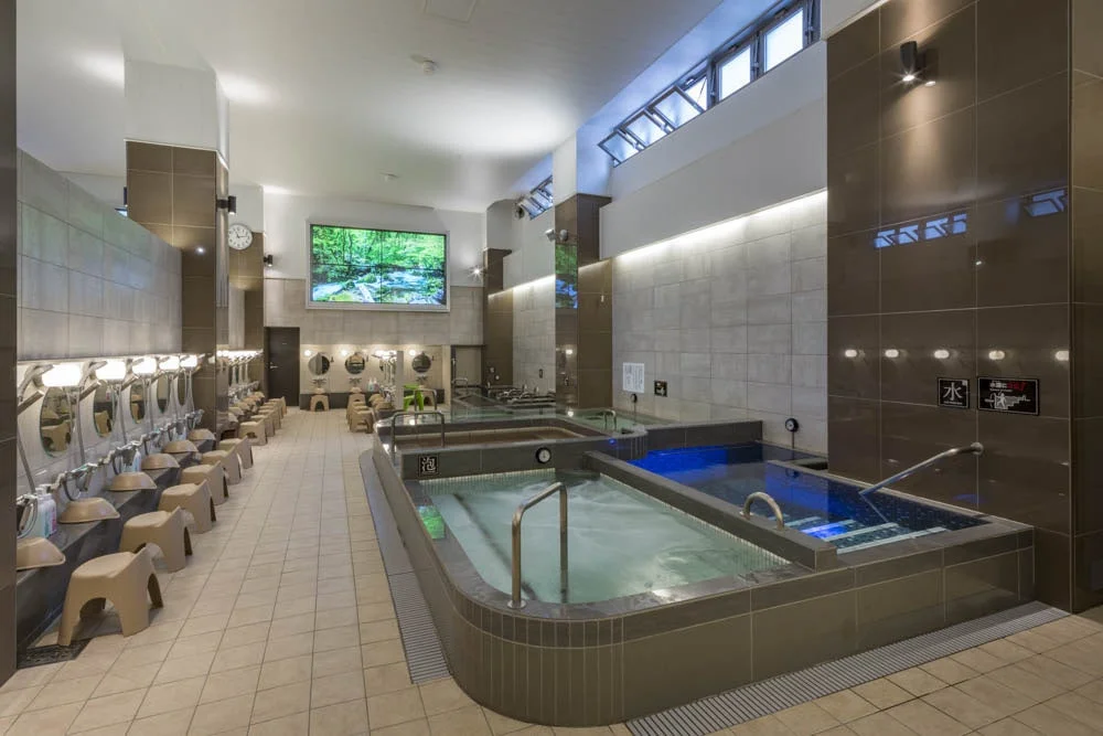 松本湯の大浴場